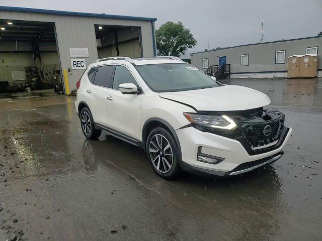 2017 Nissan Rogue S VIN: JN8AT2MVXHW284151 Lot: 64371925