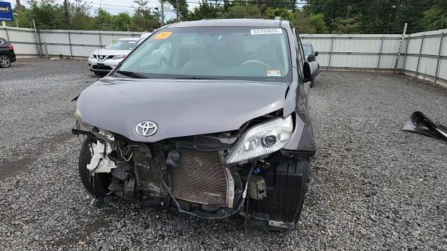 2013 Toyota Sienna Xle VIN: 5TDYK3DC6DS288175 Lot: 63793655