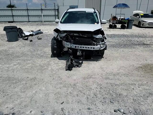 2017 Ford Escape Se VIN: 1FMCU0GD7HUF05379 Lot: 64056105
