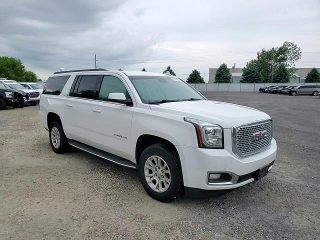 2017 GMC Yukon Xl K1500 Slt VIN: 1GKS2GKC9HR110902 Lot: 64980105