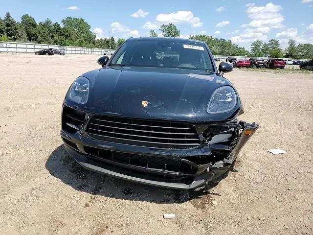 2020 Porsche Macan VIN: WP1AA2A55LLB08252 Lot: 62775715