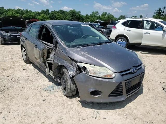 2014 Ford Focus S VIN: 1FADP3E29EL406833 Lot: 62493655