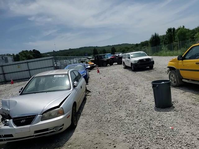 2004 Hyundai Elantra Gls VIN: KMHDN46D84U910686 Lot: 65321185