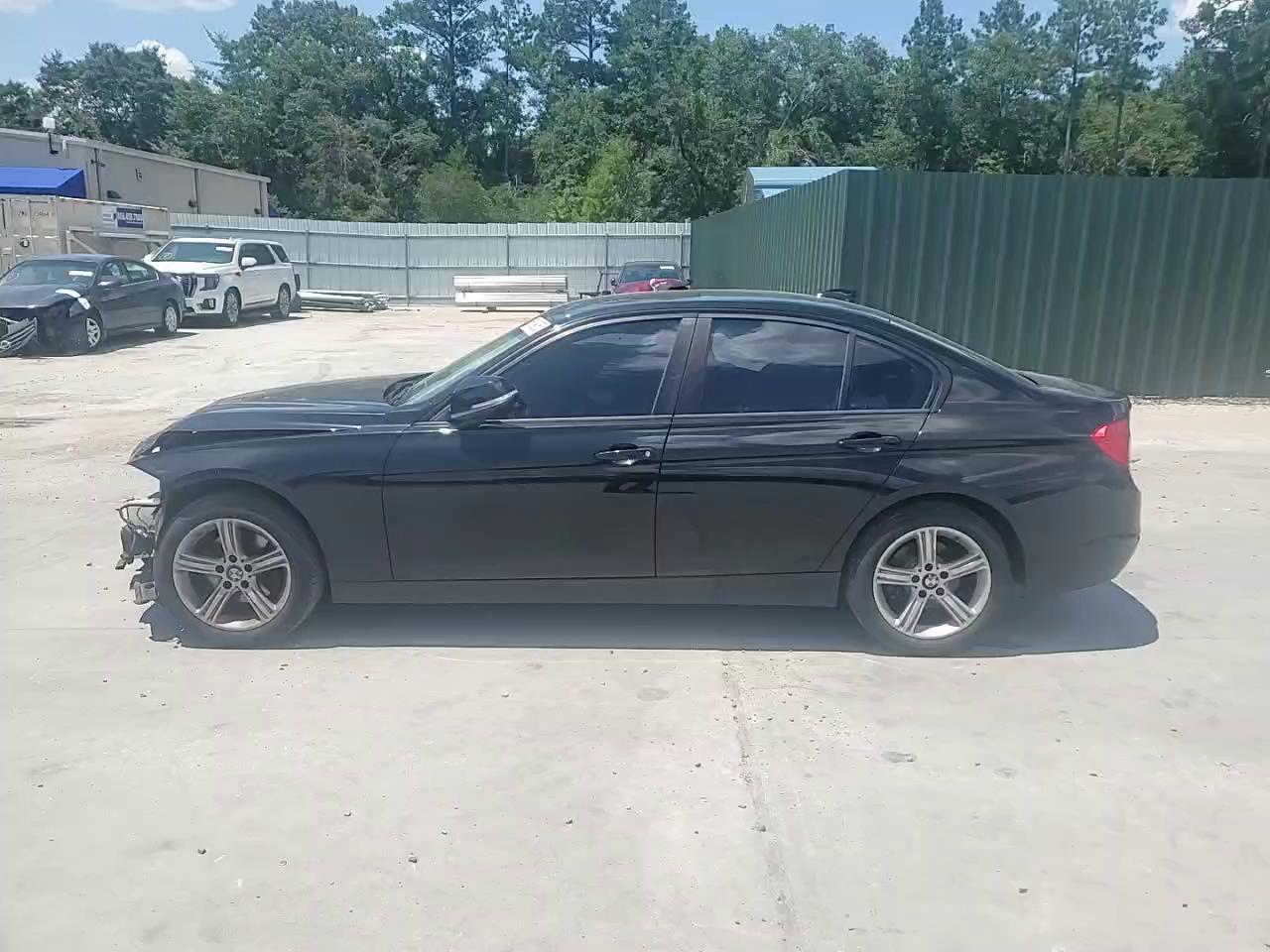 Фото: WBA3A5G53FNS89991