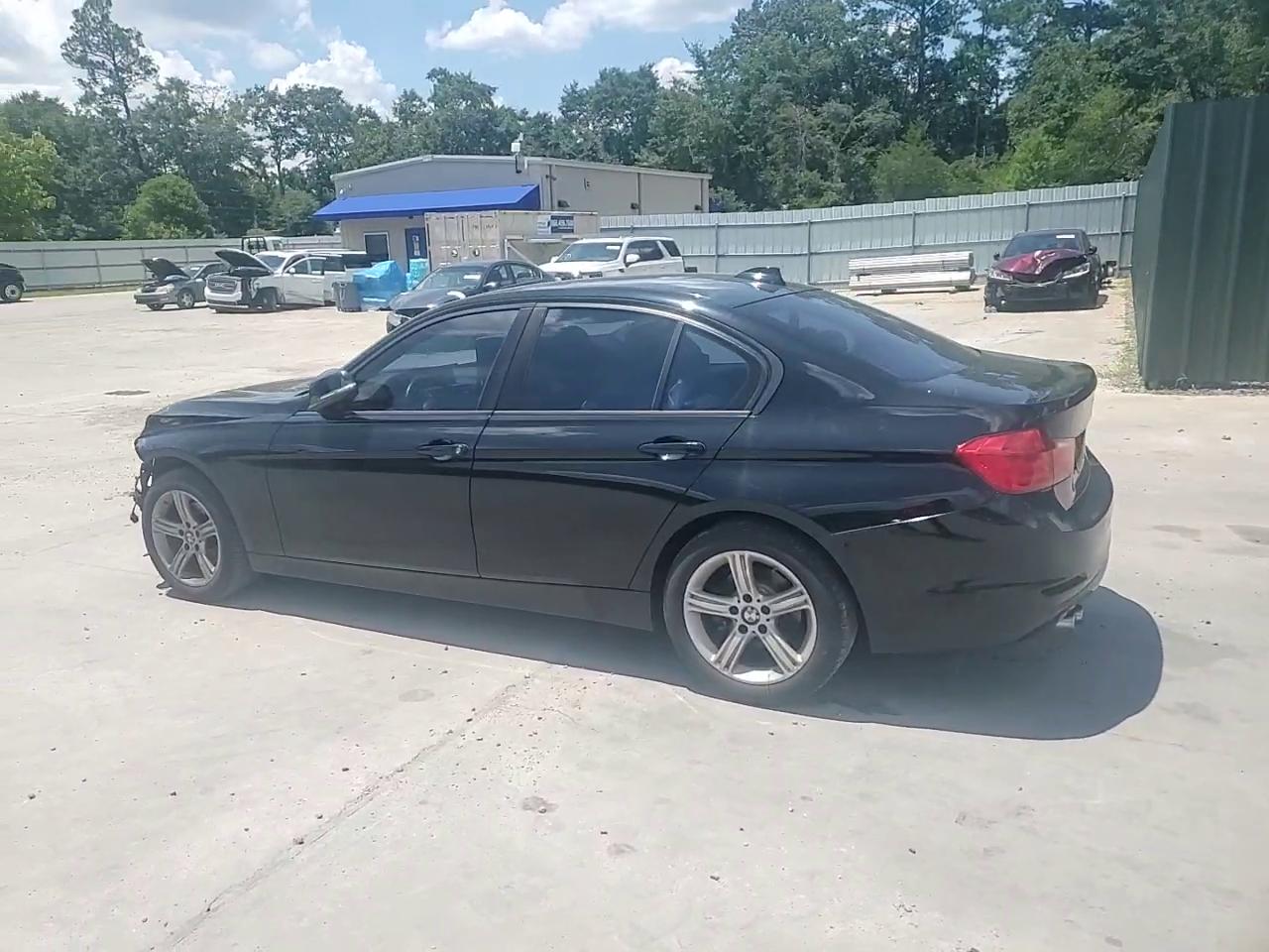 Фото: WBA3A5G53FNS89991