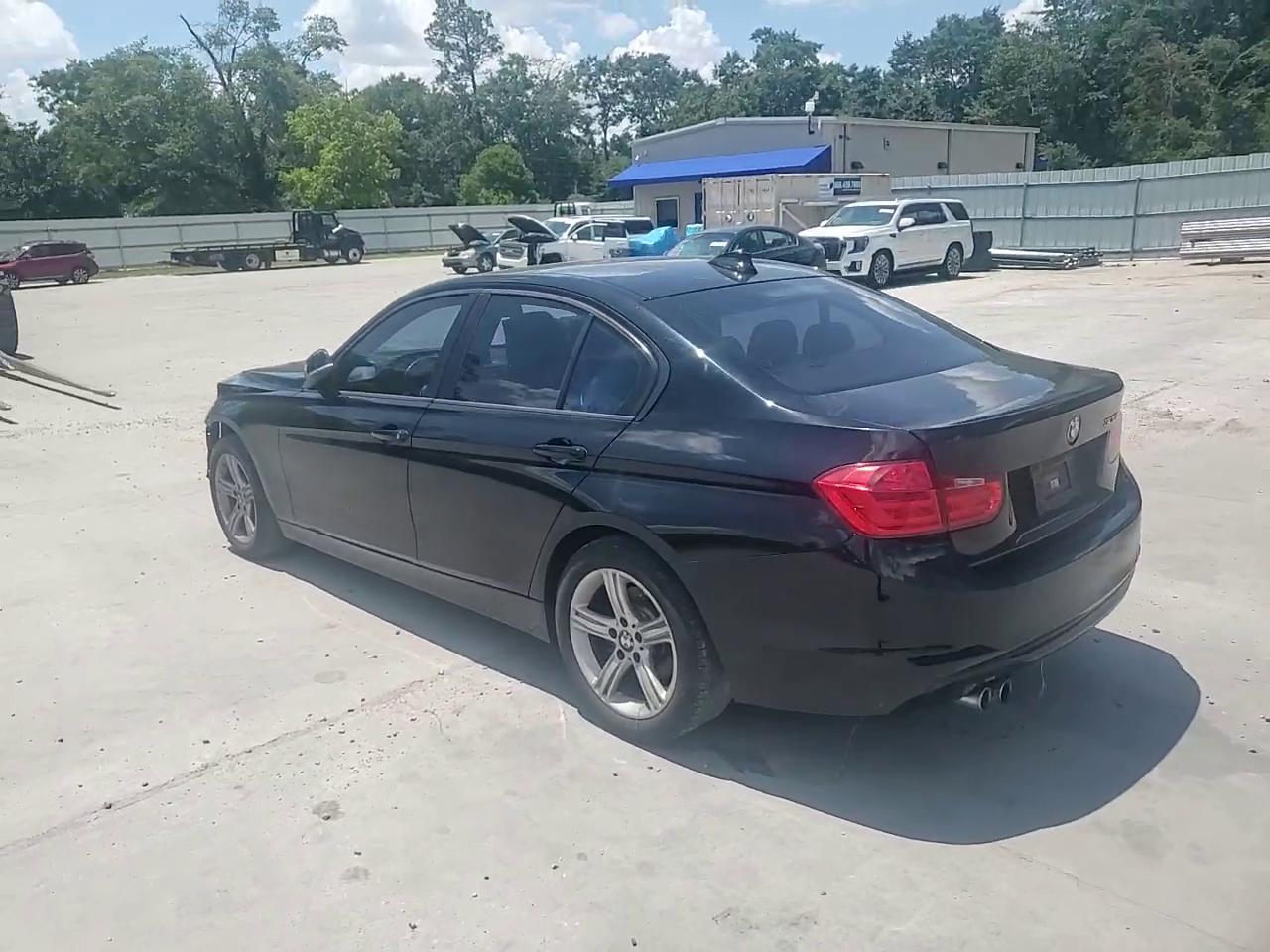 Фото: WBA3A5G53FNS89991