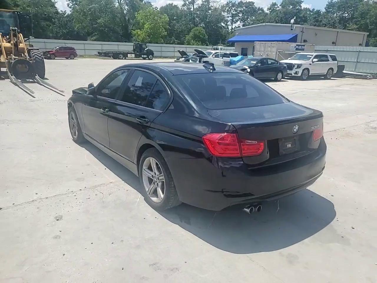 Фото: WBA3A5G53FNS89991