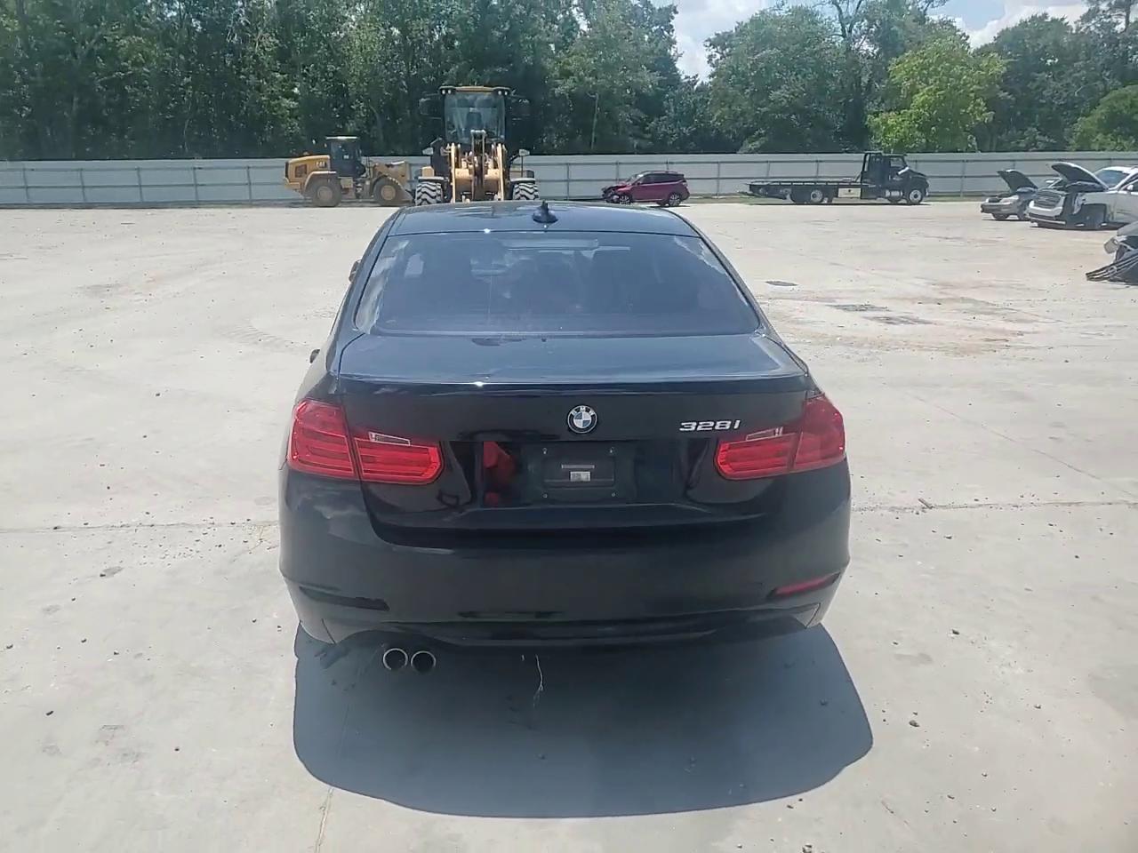 Фото: WBA3A5G53FNS89991