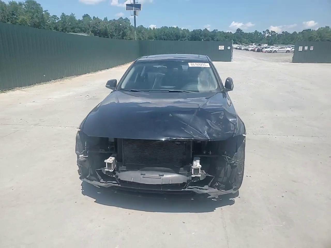 Фото: WBA3A5G53FNS89991