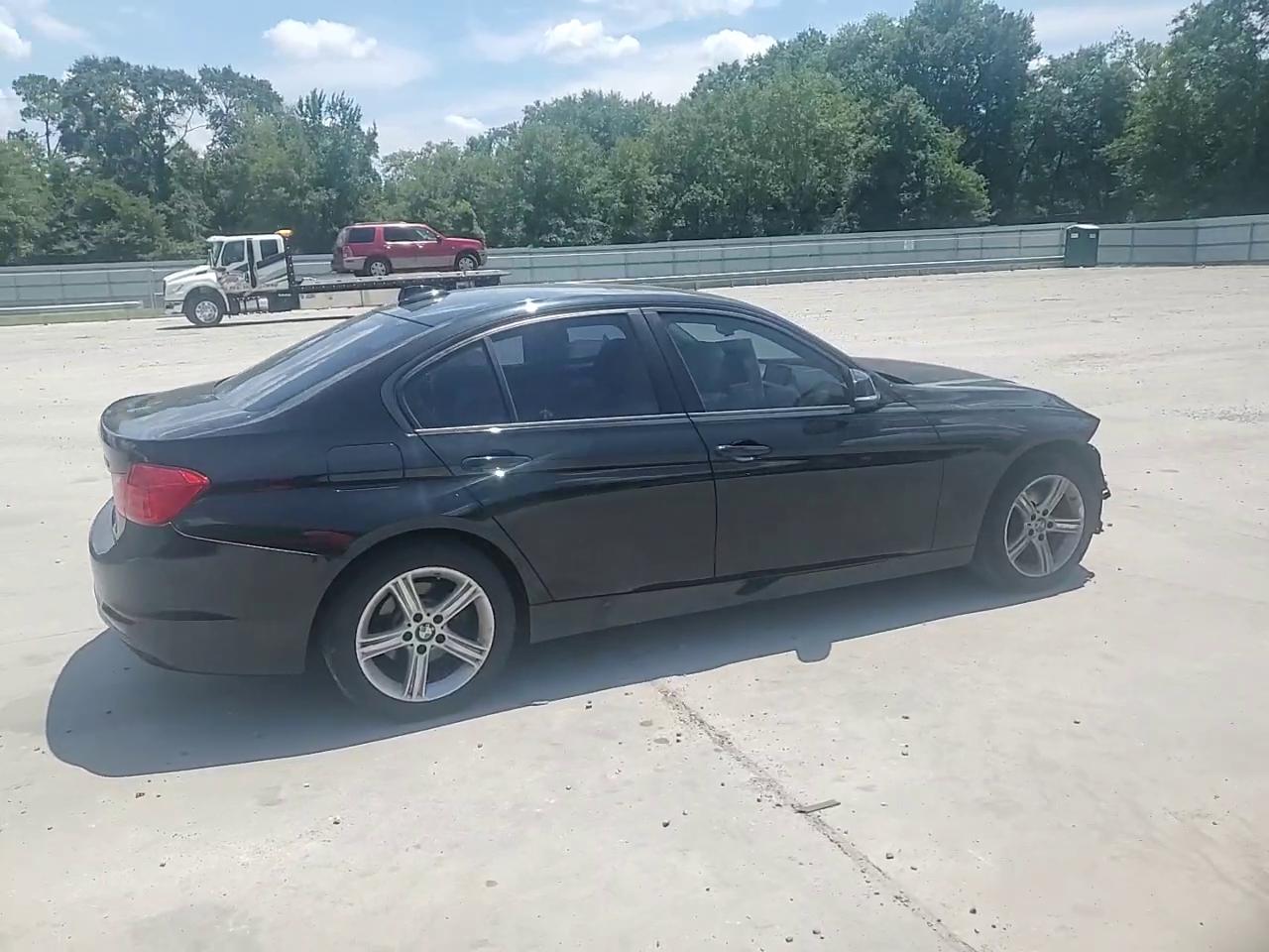 Фото: WBA3A5G53FNS89991