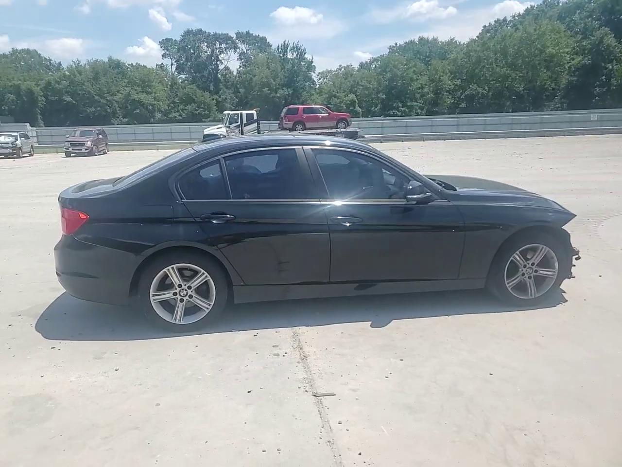 Фото: WBA3A5G53FNS89991