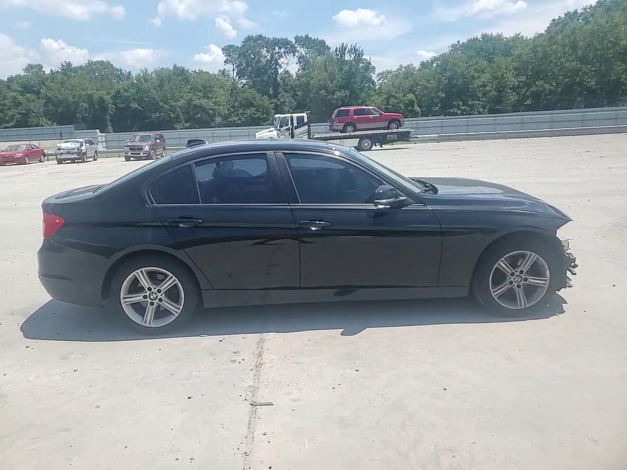 Фото: WBA3A5G53FNS89991