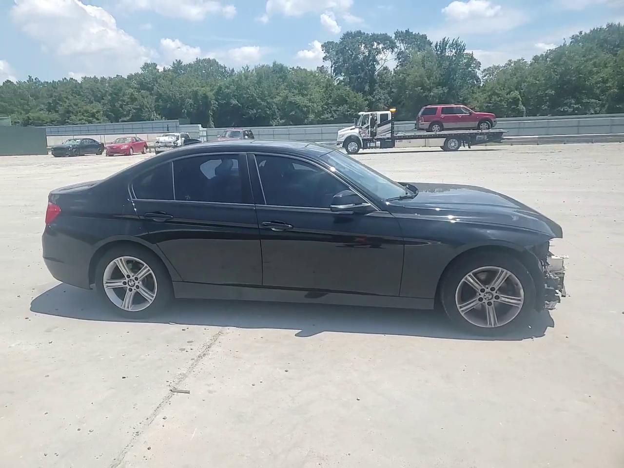 Фото: WBA3A5G53FNS89991