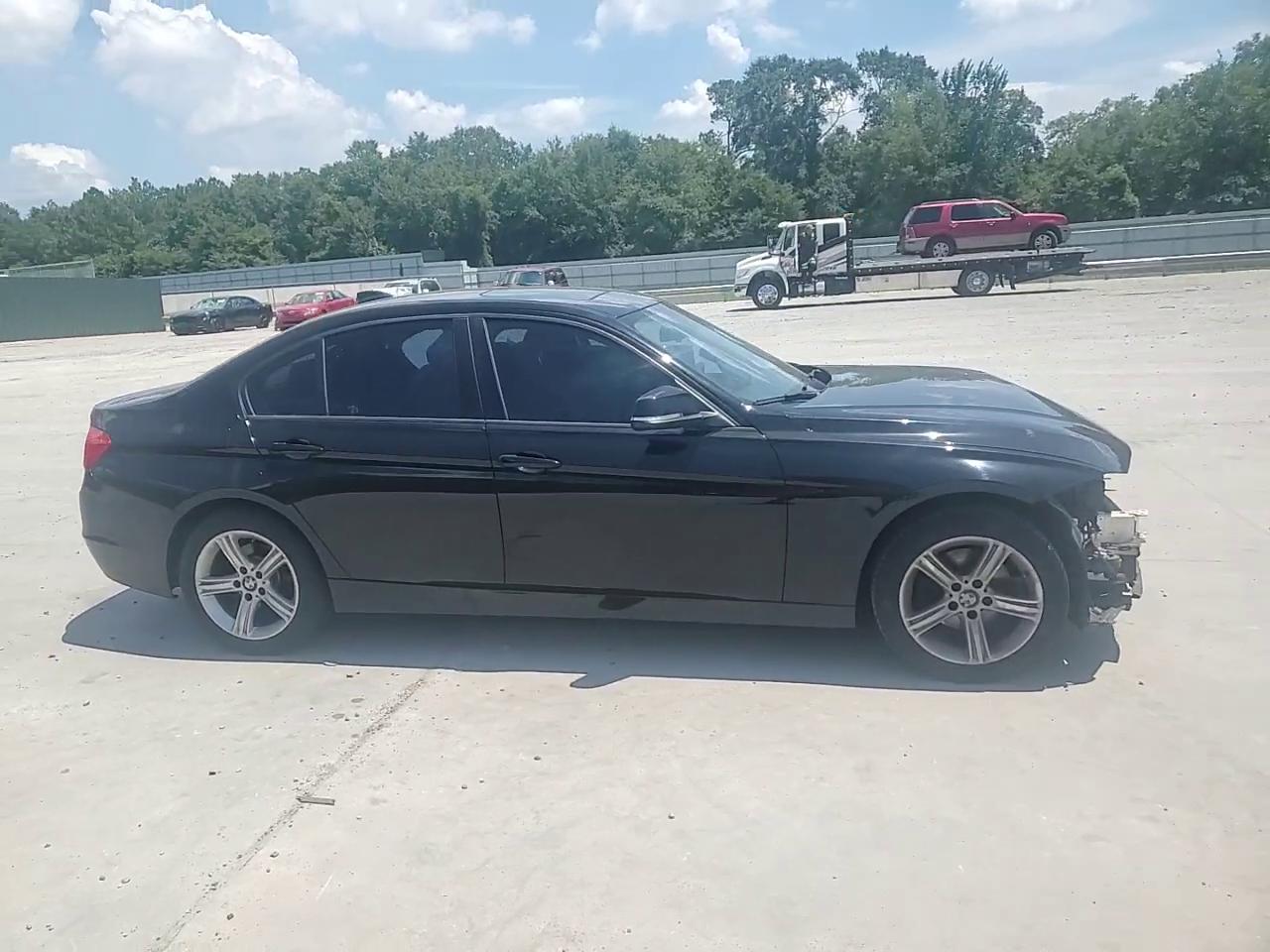 Фото: WBA3A5G53FNS89991