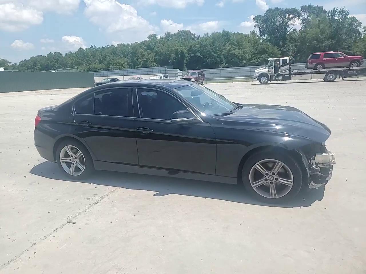 Фото: WBA3A5G53FNS89991