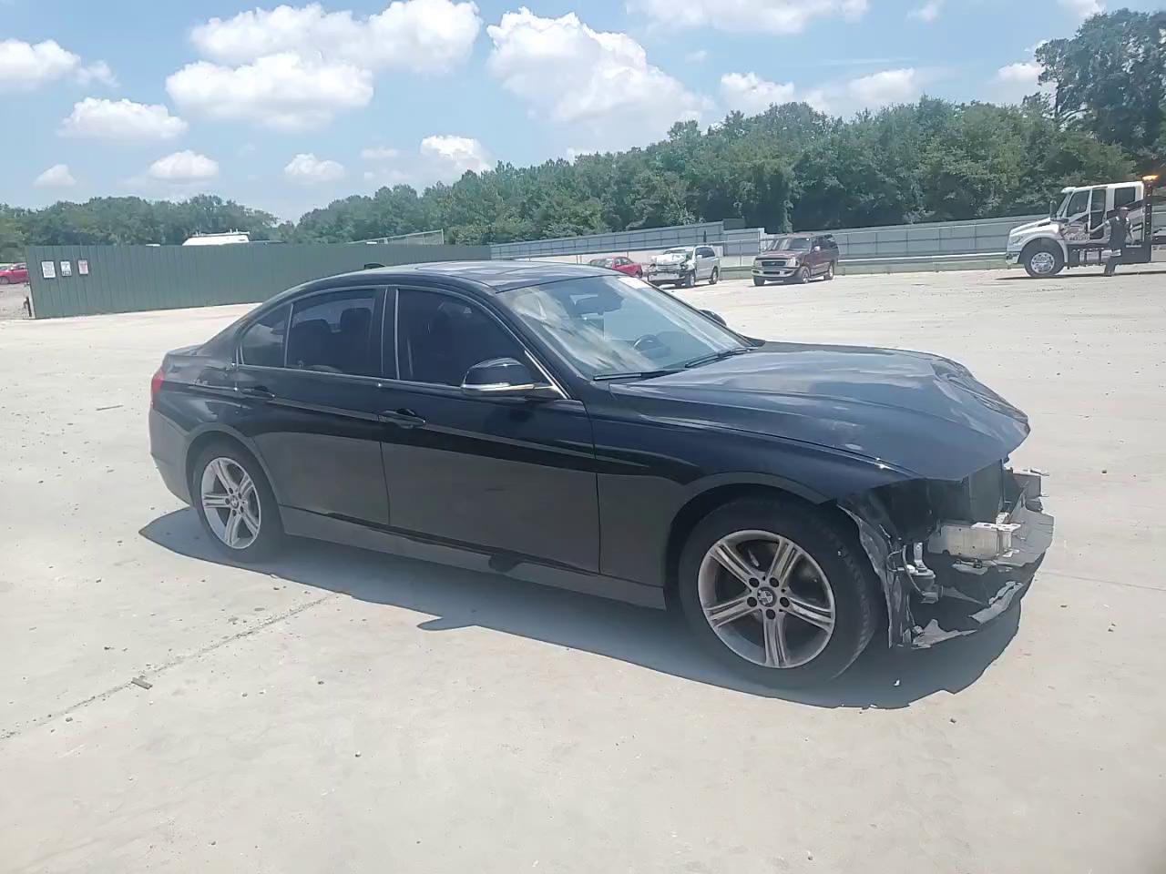 Фото: WBA3A5G53FNS89991