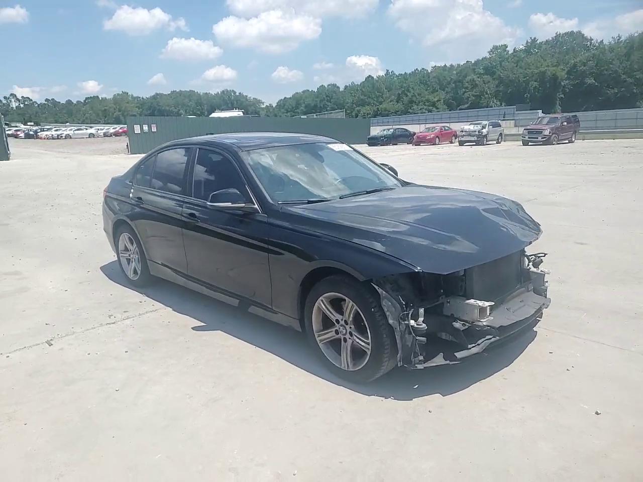 Фото: WBA3A5G53FNS89991