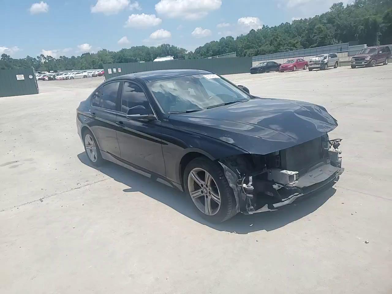 Фото: WBA3A5G53FNS89991