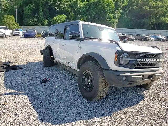 2021 Ford Bronco Base VIN: 1FMEE5DP6MLA69061 Lot: 64564535