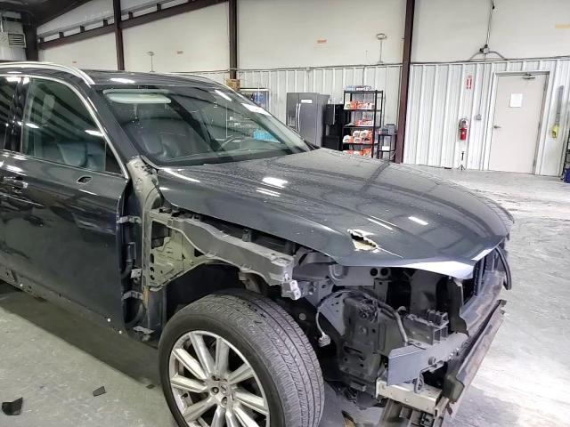 2017 Volvo Xc90 T6 VIN: YV4A22PL3H1150150 Lot: 67044325