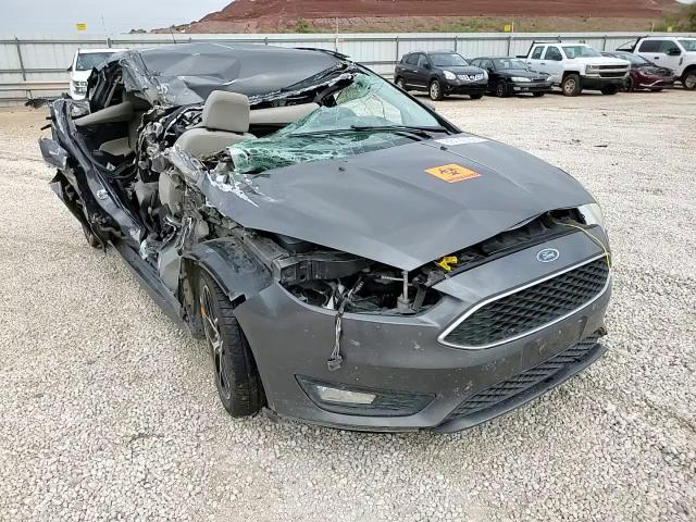 2015 Ford Focus Se VIN: 1FADP3K25FL221300 Lot: 63122185