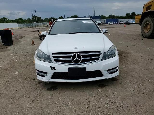 2013 Mercedes-Benz C 250 VIN: WDDGF4HB9DF977043 Lot: 64760055