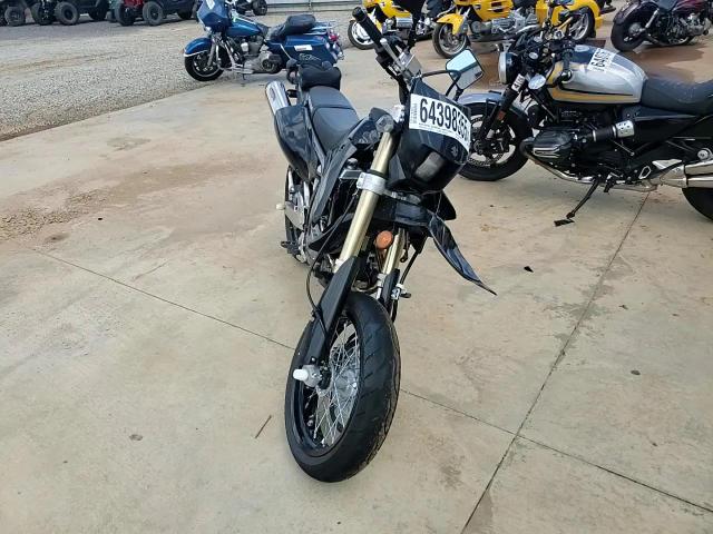 2024 Suzuki Dr-Z400 Sm VIN: JS1SK44A4R7102106 Lot: 64398355