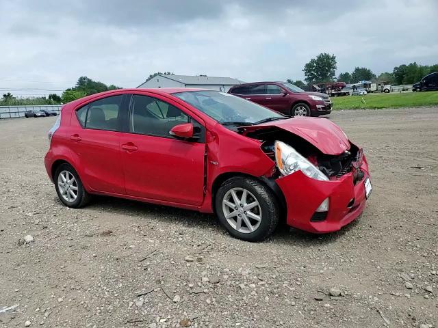 2013 Toyota Prius C VIN: JTDKDTB33D1549066 Lot: 63504335