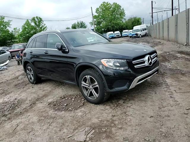 2017 Mercedes-Benz Glc 300 4Matic VIN: WDC0G4KB7HF151938 Lot: 65521395
