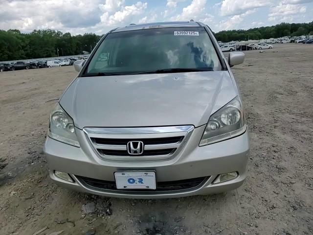 2006 Honda Odyssey Touring VIN: 5FNRL38886B015317 Lot: 63992125