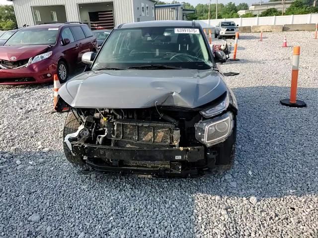 2021 Hyundai Venue Se VIN: KMHRB8A30MU069600 Lot: 63991575