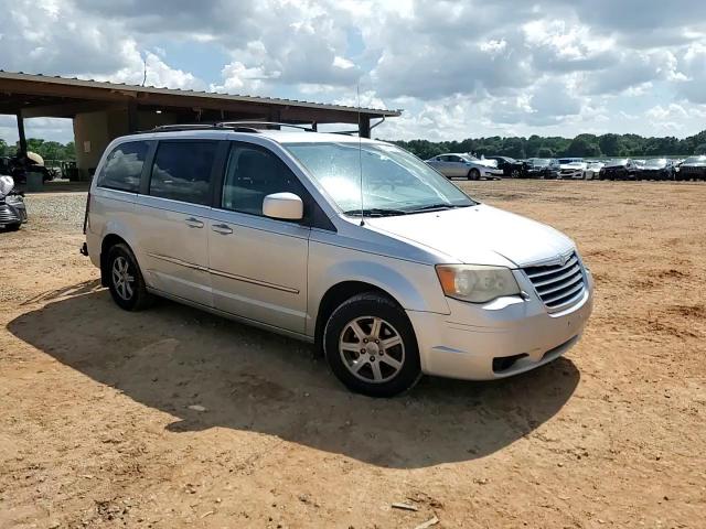 2010 Chrysler Town & Country Touring VIN: 2A4RR5D13AR493171 Lot: 64189125