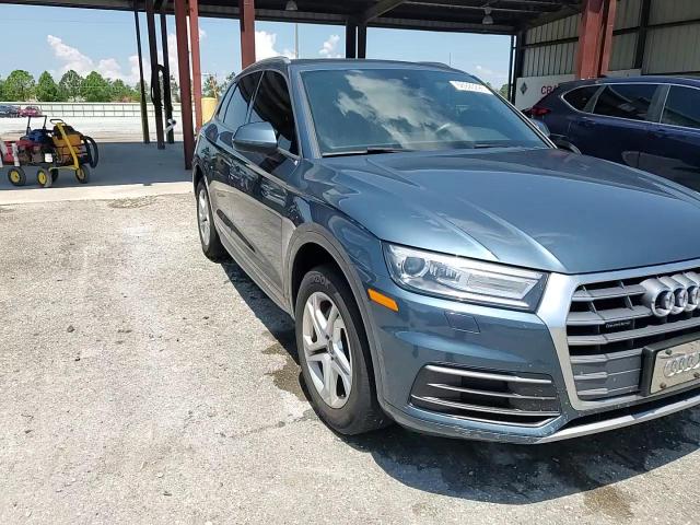 2018 Audi Q5 Premium VIN: WA1ANAFY9J2200528 Lot: 66923295