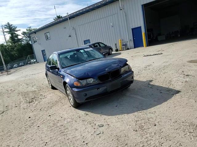 2004 BMW 325 Xi VIN: WBAEU334X4PR10999 Lot: 63092205