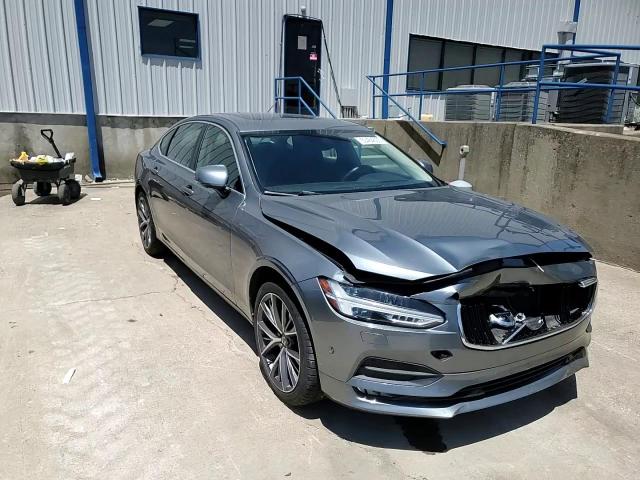 2018 Volvo S90 T5 Momentum VIN: LVY982MK7JP039256 Lot: 63464005