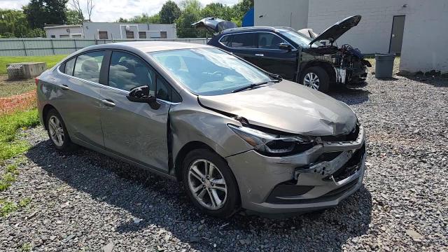 2018 Chevrolet Cruze Lt VIN: 1G1BE5SMXJ7231755 Lot: 64722915