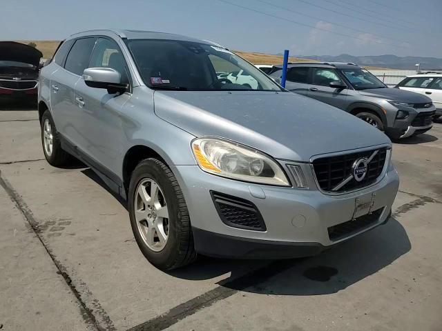 2012 Volvo Xc60 3.2 VIN: YV4940DZ1C2291635 Lot: 66845785