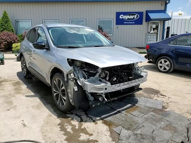 2022 Ford Escape Se VIN: 1FMCU0G68NUB05263 Lot: 64181295