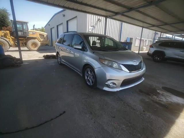 2013 Toyota Sienna Sport VIN: 5TDXK3DC0DS284537 Lot: 66956695
