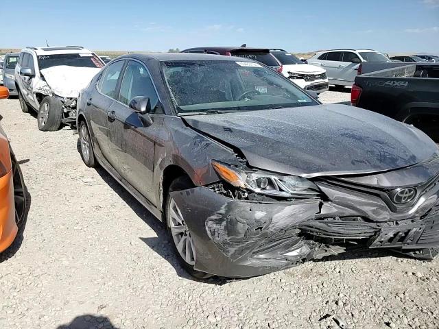 2020 Toyota Camry Le VIN: 4T1C11AK1LU962123 Lot: 65482195