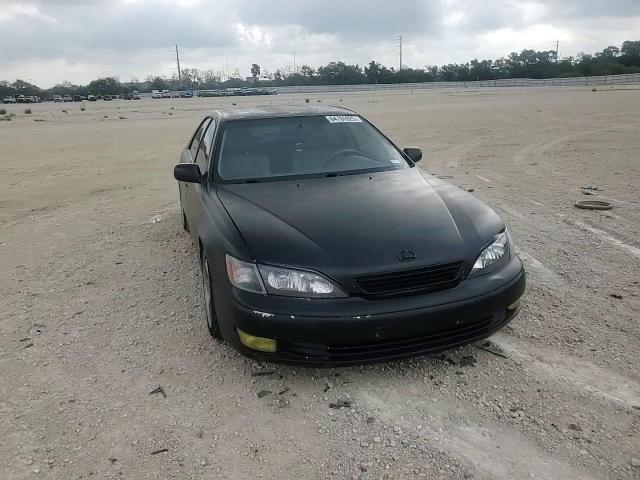 1998 Lexus Es 300 VIN: JT8BF28G7W5051414 Lot: 64765925