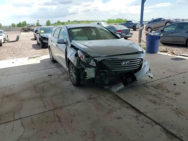 2017 Hyundai Sonata Se VIN: 5NPE24AF2HH442366 Lot: 65278075