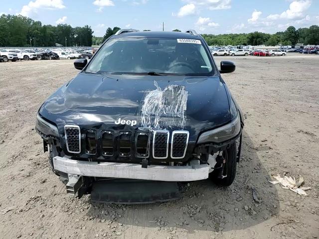 2019 Jeep Cherokee Latitude Plus VIN: 1C4PJLLB5KD184194 Lot: 65588595