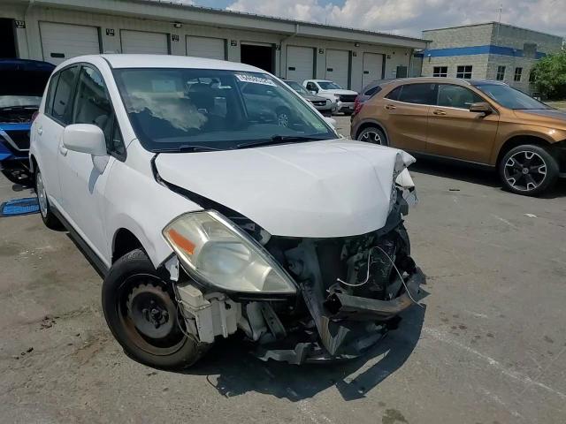 2009 Nissan Versa S VIN: 3N1BC13E19L386881 Lot: 64665325