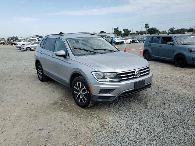 2019 Volkswagen Tiguan Se VIN: 3VV3B7AX1KM164080 Lot: 65070025