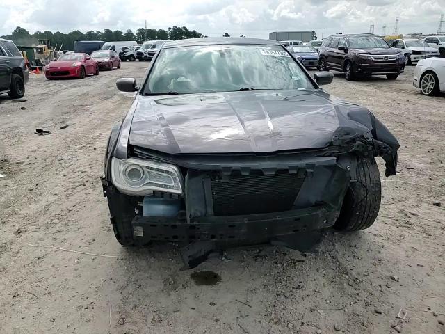 2018 Chrysler 300 Touring VIN: 2C3CCAAGXJH320000 Lot: 63677305