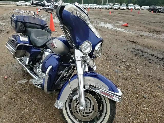 2007 Harley-Davidson Flhtcui VIN: 1HD1FC4177Y646945 Lot: 64853265