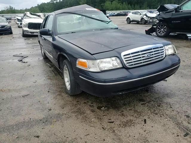 2001 Ford Crown Victoria Lx VIN: 2FAFP74W81X141792 Lot: 65143545