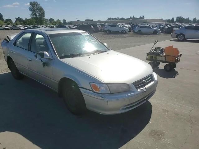 2000 Toyota Camry Ce VIN: JT2BG22K3Y0510863 Lot: 71069245