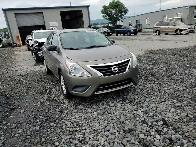 2015 Nissan Versa S VIN: 3N1CN7AP5FL824755 Lot: 66802045